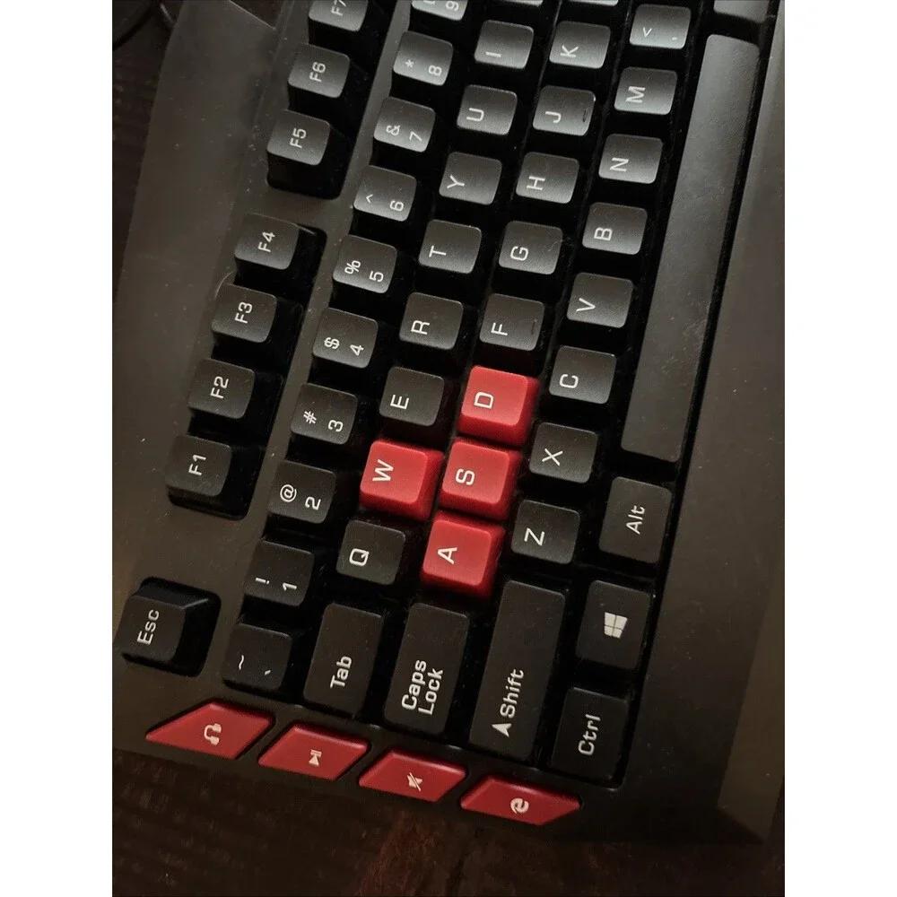 CyberPowerPC Multimedia Gaming Keyboard Wired USB Black/Red